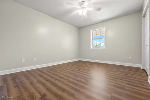 Bedroom - 33 Silos, Williamstown, WV 26187 photo 5 of 7