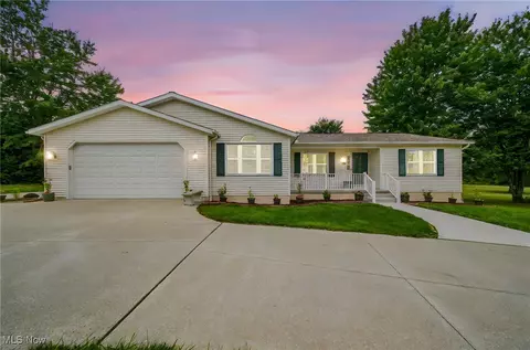 5822 Boneta Rd, Medina, OH 44256