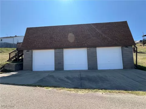 Owings Street, Weirton, WV 26062