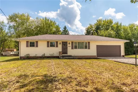 3788 Psolla St NE, Canton, OH 44721