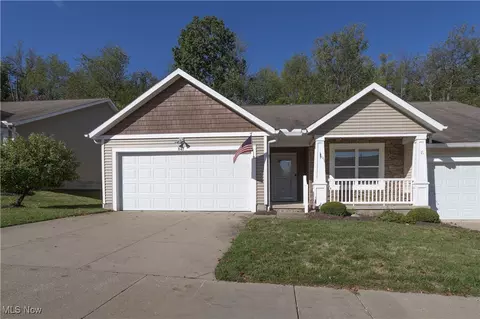 847 Bristol Dr, Akron, OH 44312