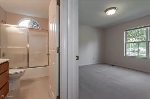 8440 Bartley Ln, Mentor, OH 44060 photo 24