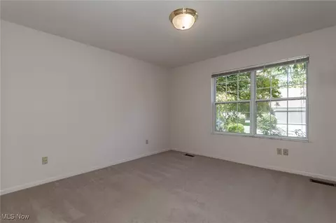 8440 Bartley Ln, Mentor, OH 44060 photo 21