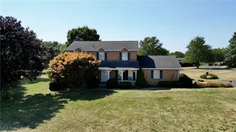 5595 S Mt Eaton Rd, Dalton, OH 44618
