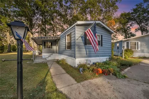35157 Center Ridge Rd #126, North Ridgeville, OH 44039