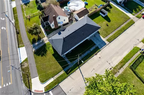 View/Area - 703 E Broad St, Elyria, OH 44035 photo 1 of 5