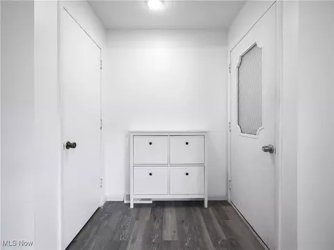 Entry Way - 703 E Broad St, Elyria, OH 44035 photo 1 of 1