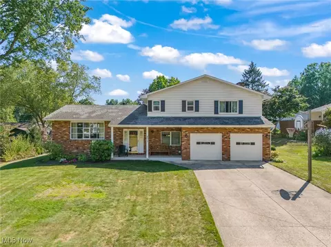 471 Mather Hill Dr, Wooster, OH 44691
