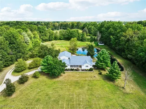 Other - 40000 Myrtle Ct, Elyria, OH 44035 photo 2 of 15
