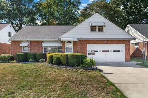 310 E 243rd St, Euclid, OH 44123 photo 28