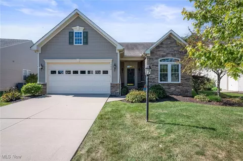 5406 Indian Wells Dr, Medina, OH 44256