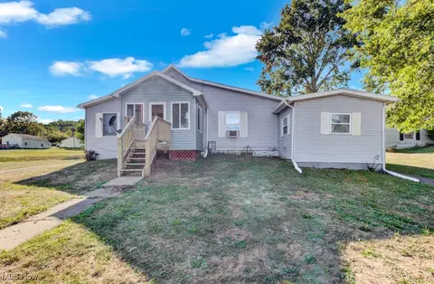 150 W Green St, Leesville, OH 44639