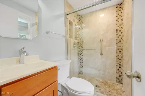 7375 Som Center Rd, Solon, OH 44139 photo 13