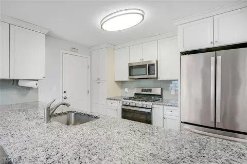 7375 Som Center Rd, Solon, OH 44139 photo 7