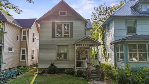 531 S Poplar St, Bucyrus, OH 44820