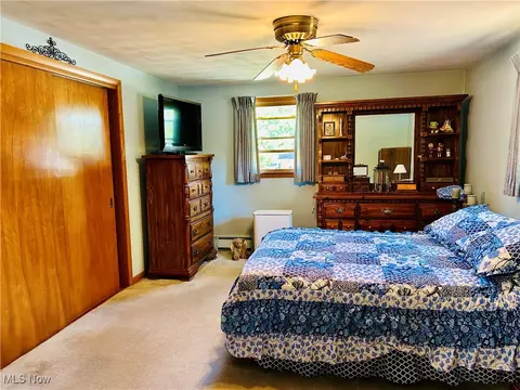 Bedroom - 857 Maple Ridge Dr, Boardman, OH 44512 photo 2 of 6