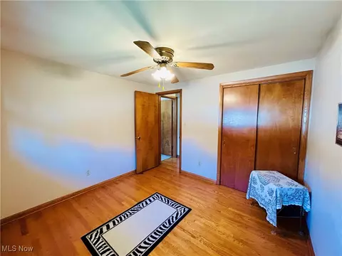 Bedroom - 857 Maple Ridge Dr, Boardman, OH 44512 photo 3 of 6