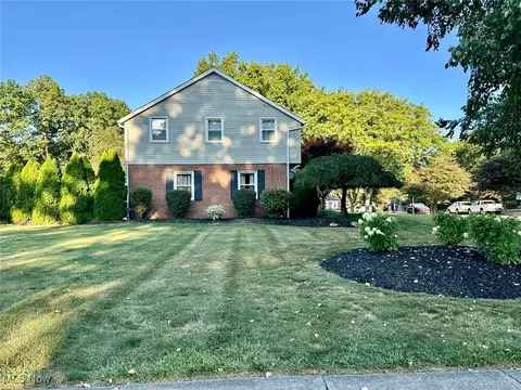 Exterior - 264 Windfall Ln, Wadsworth, OH 44281 photo 2 of 5