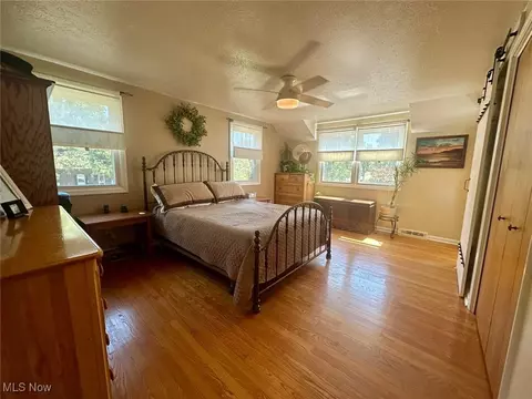 Bedroom - 264 Windfall Ln, Wadsworth, OH 44281 photo 2 of 4