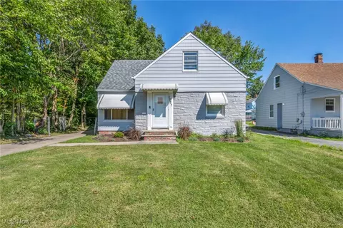 1727 Warrensville Center Rd, South Euclid, OH 44121