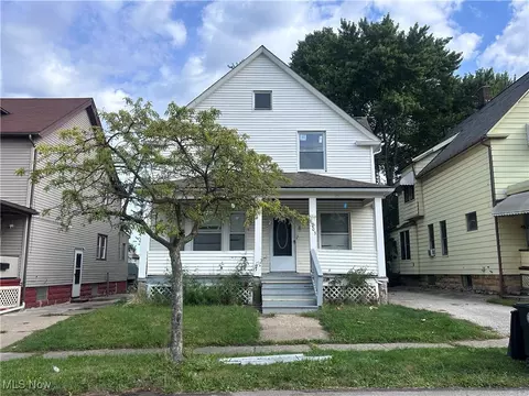 8103 Jeffries Ave, Cleveland, OH 44105