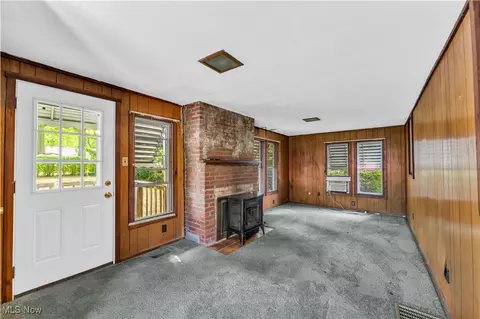 310 E 44th St, Lorain, OH 44052 photo 10