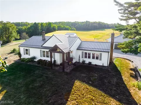 7500 Central Rd NW, Strasburg, OH 44680