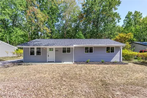 3672 Elmhurst Ct, Kent, OH 44240