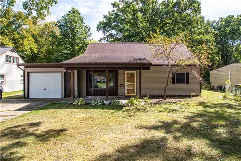 772 Irving Park Blvd, Sheffield Lake, OH 44054