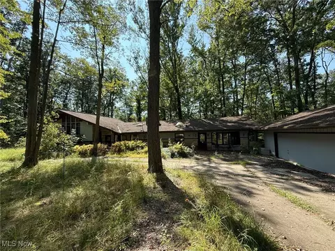 16663 Main Market, West Farmington, OH 44491