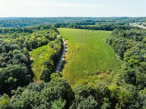 Austin Road, Howard, OH 43028