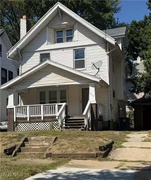 316 Grand Ave, Akron, OH 44302