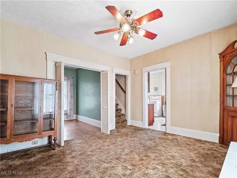 421 Adams St, Elyria, OH 44035 photo 11