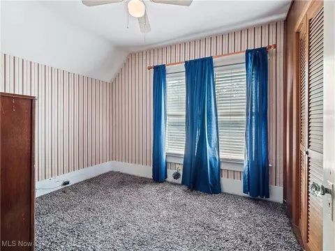 421 Adams St, Elyria, OH 44035 photo 22