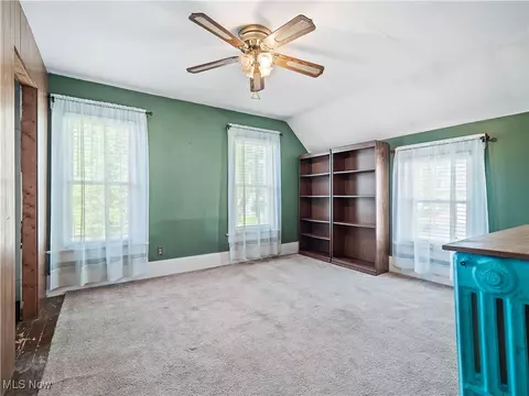 421 Adams St, Elyria, OH 44035 photo 21