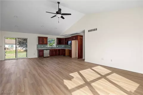 17225 Fairway Dr, Lagrange, OH 44050 photo 7