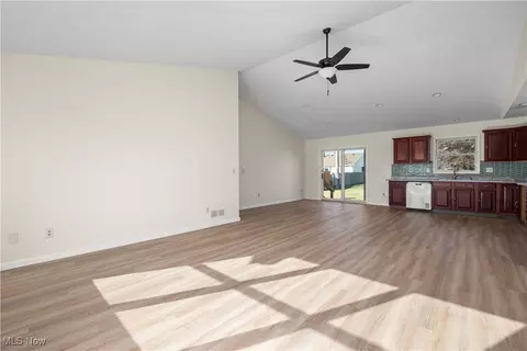 17225 Fairway Dr, Lagrange, OH 44050 photo 5