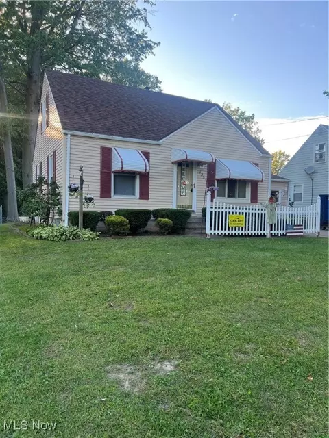 1203 Union Ave, Ashtabula, OH 44004 photo 1
