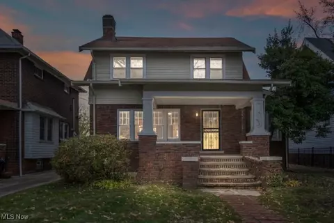 261 E 151st St, Cleveland, OH 44110