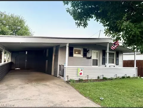 3408 Elm St, Parkersburg, WV 26104
