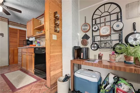 1501 E 248th St, Euclid, OH 44117 photo 22