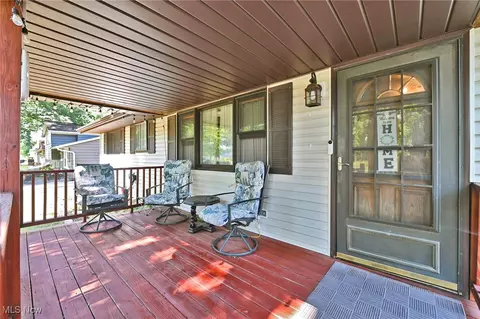 Exterior - 1877 E 39th St, Lorain, OH 44055 photo 1 of 9
