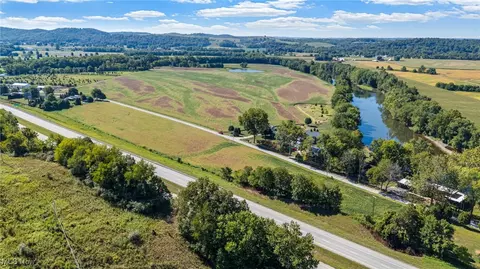 Cr 143, West Lafayette, OH 43845