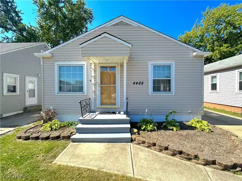 4488 W 170th St, Cleveland, OH 44135