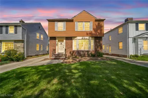 4069 Bushnell Rd, University Heights, OH 44118