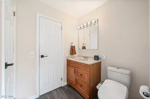 Bath - 540 Hilliard Rd, Elyria, OH 44035 photo 1 of 3