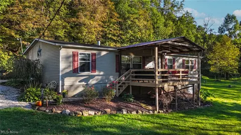 1788 Rosenbush Rd, Newport, OH 45768