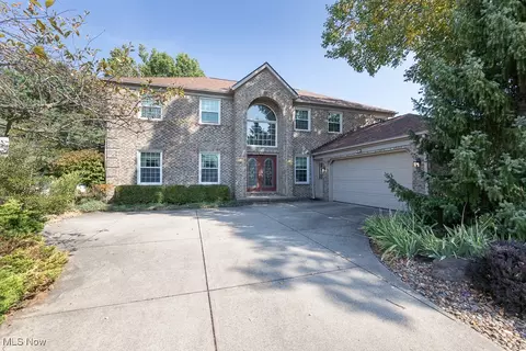 28744 Woodmill Dr, Westlake, OH 44145