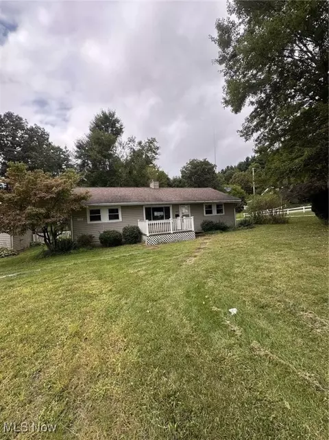 11081 Brosius Rd, Garrettsville, OH 44231