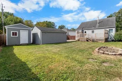 337 Harwood St, Elyria, OH 44035 photo 28